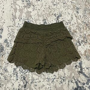 Crochet‎ Shorts, Olive Green, Fully Lined, Size 12